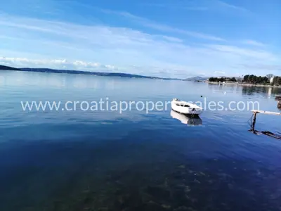 Kuća, Kaštela, 23 m², 69 000 €