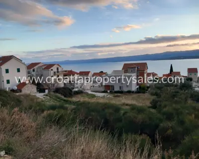 Građevinsko zemljište 1.354 m², Otok Brač, pogled na more - 7