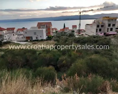 Građevinsko zemljište 1.354 m², Otok Brač, pogled na more - 5