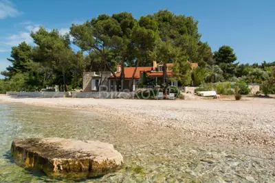 Sale, beautiful house, Mirca, island of Brač, first row by the sea - 2