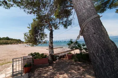 Sale, beautiful house, Mirca, island of Brač, first row by the sea - 9