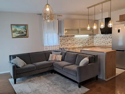 Wohnung 70 m², Strožanac, 2 Parkplätze und Loggia - 5