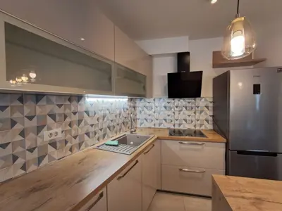Wohnung 70 m², Strožanac, 2 Parkplätze und Loggia - 2