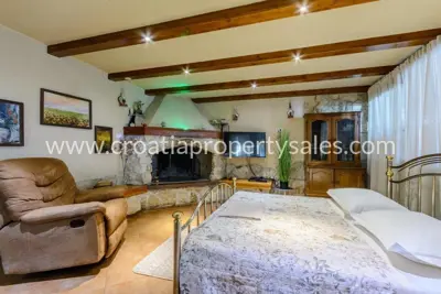 Stone house with pool, Omiš - peaceful location in nature - 7