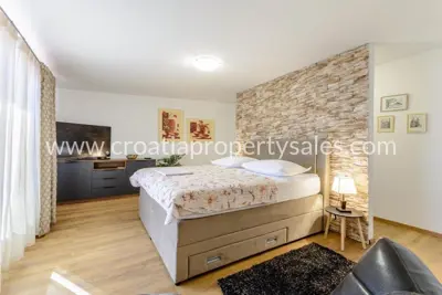 Stone house with pool, Omiš - peaceful location in nature - 8