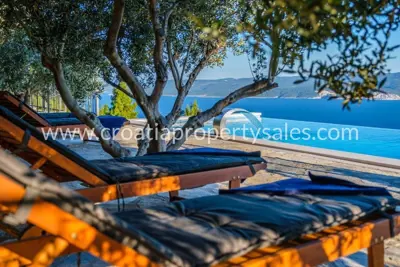Stone house with pool, Omiš - peaceful location in nature - 4