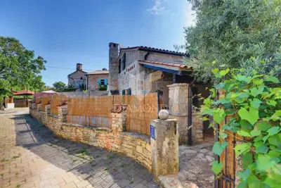 Stone houses 165 m², Svetvinčenat - pools and peaceful surroundings - 10