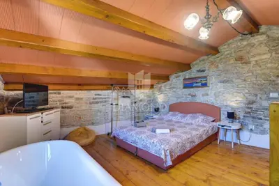 Stone houses 165 m², Svetvinčenat - pools and peaceful surroundings - 15