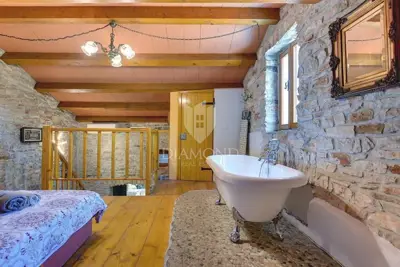 Stone houses 165 m², Svetvinčenat - pools and peaceful surroundings - 17