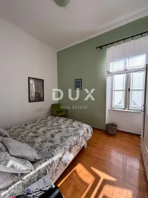 Wohnung 84 m², Veruda Pula - 3 Schlafzimmer und hohe Decken - 12