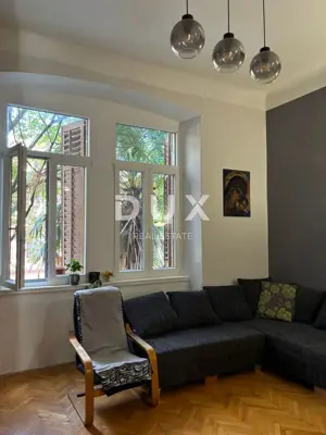 Wohnung 84 m², Veruda Pula - 3 Schlafzimmer und hohe Decken