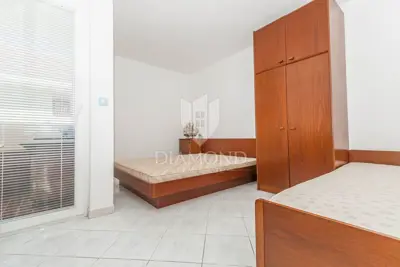 Stan 50 m², Novigrad Mareda - pogled na more - 4