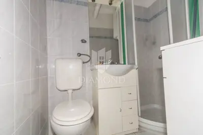 Stan 50 m², Novigrad Mareda - pogled na more - 9