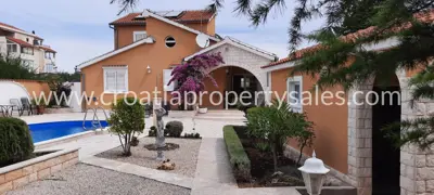 Haus, Šibenik, 180 m², 600 000 € - 7