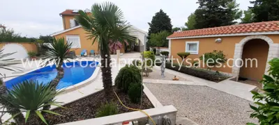 Haus, Šibenik, 180 m², 600 000 € - 4
