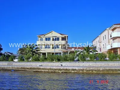 Wohnung, Zadar, 213 m², 4-Zimmer, 630 000 €