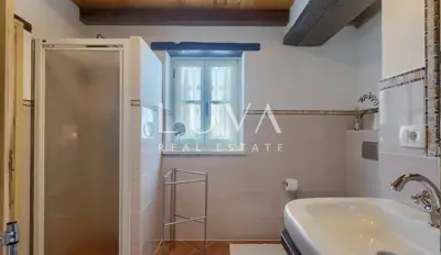 Haus 300 m², Muntrilj - Steinvilla mit Pool - 22