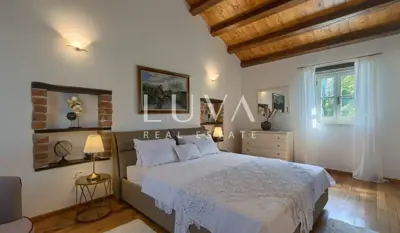Haus 300 m², Muntrilj - Steinvilla mit Pool - 20