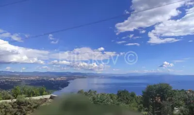 Građevinsko zemljište 6 432 m², Bregi - panoramski pogled na Kvarner