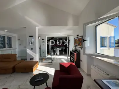 Haus 244 m², Savudrija - Panoramablick auf das Meer - 17