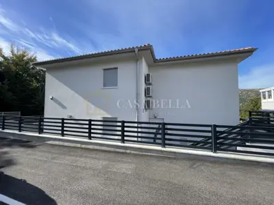 Stan 80 m², Crikvenica - novogradnja i parkirno mjesto
