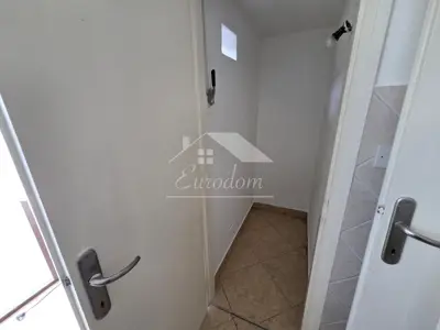 Stan na Knežiji, 3. kat bez lifta, 2 spavaće sobe i balkon - 9
