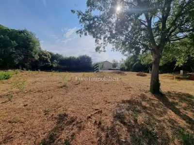 Building plot 500 m², Tar - town center and proximity to beaches