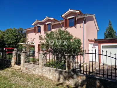 Haus 170 m², Labin - ruhige Siedlung und zwei Garagen - 5
