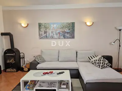 Haus 170 m², Labin - ruhige Siedlung und zwei Garagen - 18