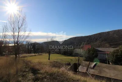 Building plot 700 m², Bribir - quiet location