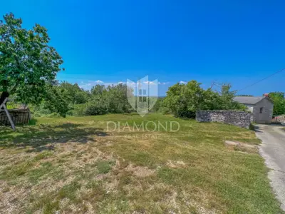 Kamena kuća 90 m², Oprtalj okolica - pogled na krajolik - 8