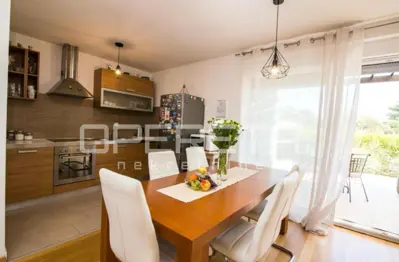 Stan 89 m², Mocire, Zadar - vrt i natkrivena terasa - 6