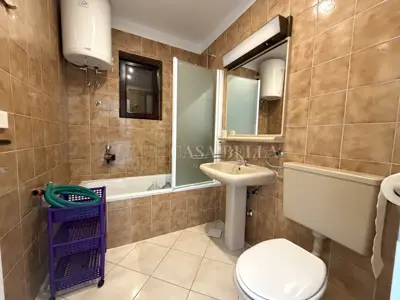 Studio apartman 30 m², Novi Vinodolski - vrt i parkirno mjesto - 3