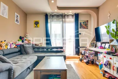 Apartment 74 m², Gajnice - 2 parking spaces and storage room - 2