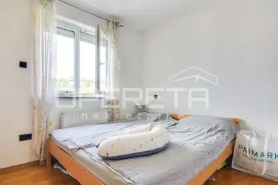 Apartment 74 m², Gajnice - 2 parking spaces and storage room - 5