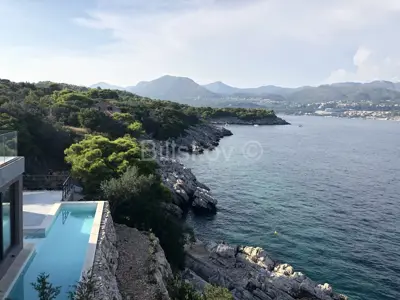 Villa 363 m², Koločep kod Dubrovnika, prvi red do mora - 10
