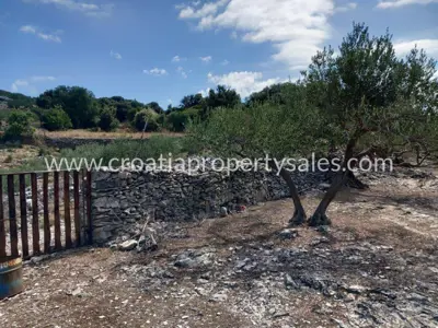 Zemljište, Brač, 36 000 m², 280 000 € - 13