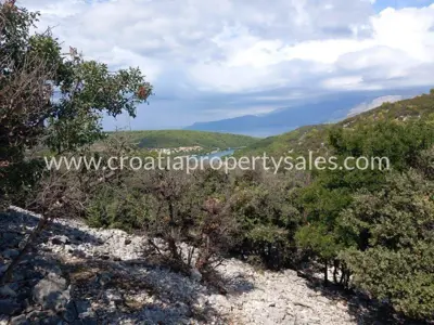 Zemljište, Brač, 36 000 m², 280 000 € - 4