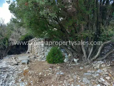 Zemljište, Brač, 36 000 m², 280 000 € - 12