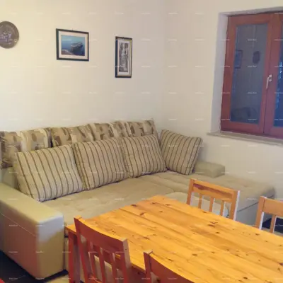 Kuća 5 apartmana, Klenovica, pogled na more i vrt - 11