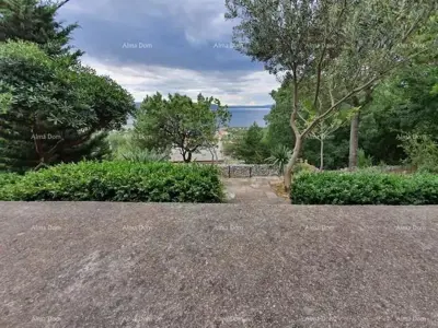 Kuća 5 apartmana, Klenovica, pogled na more i vrt - 2