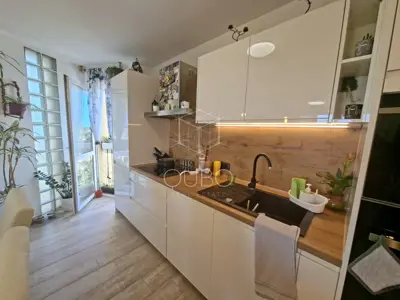 Pula - beautifully arranged apartment not far from the sea and beaches