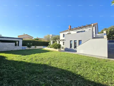 Haus 250 m², Pula, Busoler - Pool und Sommerküche