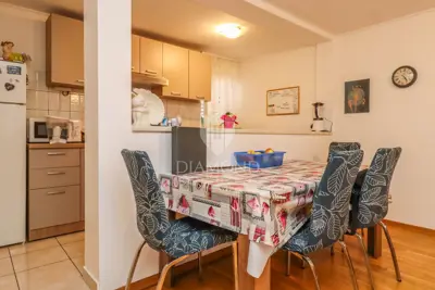 Stan 75 m², Brtonigla - centar i 2 spavaće sobe - 6