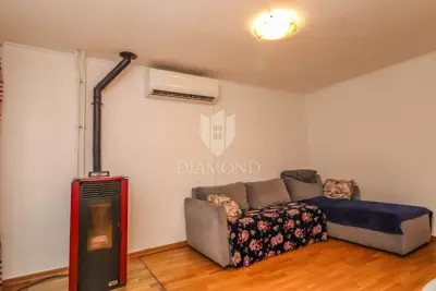 Stan 75 m², Brtonigla - centar i 2 spavaće sobe - 4