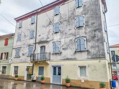Stan 75 m², Brtonigla - centar i 2 spavaće sobe - 2