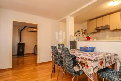 Stan 75 m², Brtonigla - centar i 2 spavaće sobe - 5