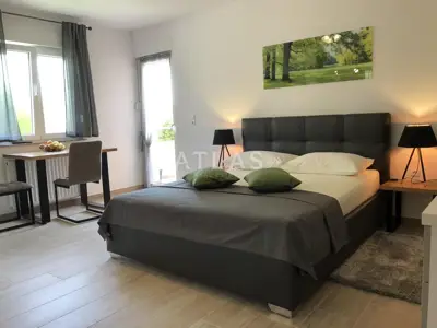 Oprić - villa s bazenom - 15