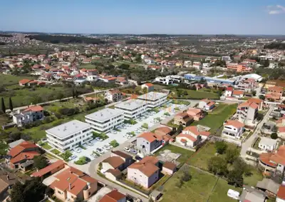 Stan u Šikićima, Pula - prizemlje, vrt i terasa