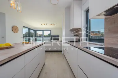 Modern villa with pool 217 m², Poljica Brig, Zadar - 17